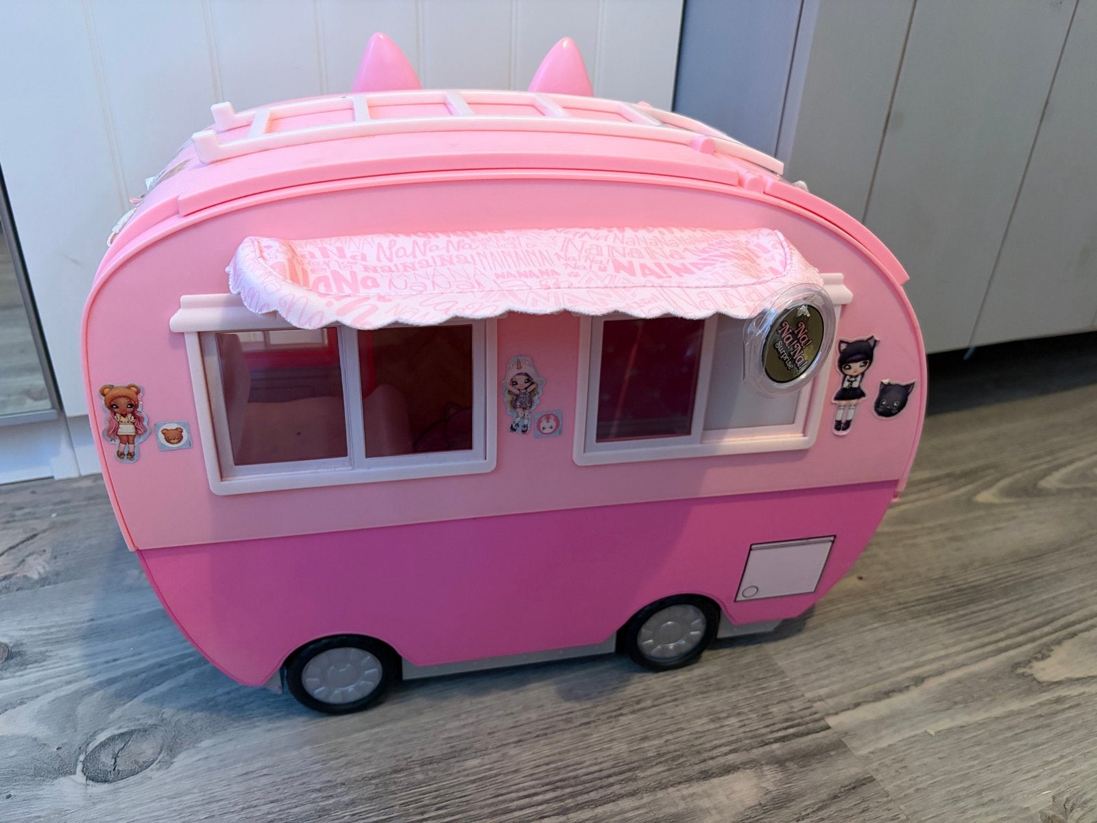 Nanana surprise cat camper, Ophalen, Gebruikt, Meisje