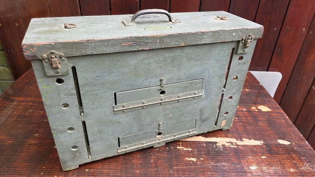 Postduiven kist US container PG-51 signal corps ww2, Ophalen of Verzenden, Amerika, Hulzen of Bodemvondsten