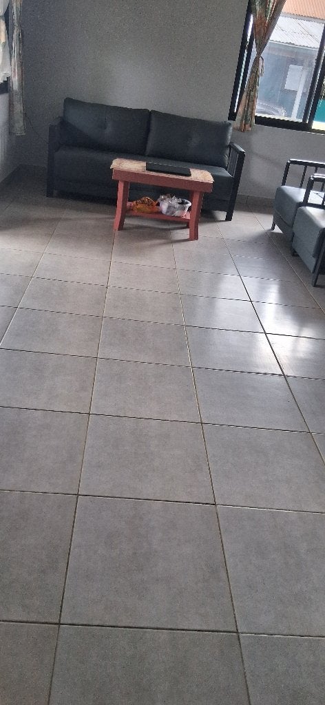 Huur woning  v vakantie  Suriname 3 slaapk 650 euro p maand, Ophalen, Nieuw
