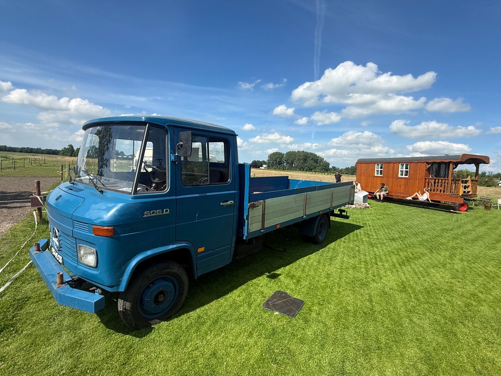 mercedes 508 open laadbak wegbel vrij en apk vrij, Ophalen of Verzenden, Zo goed als nieuw, Carnaval