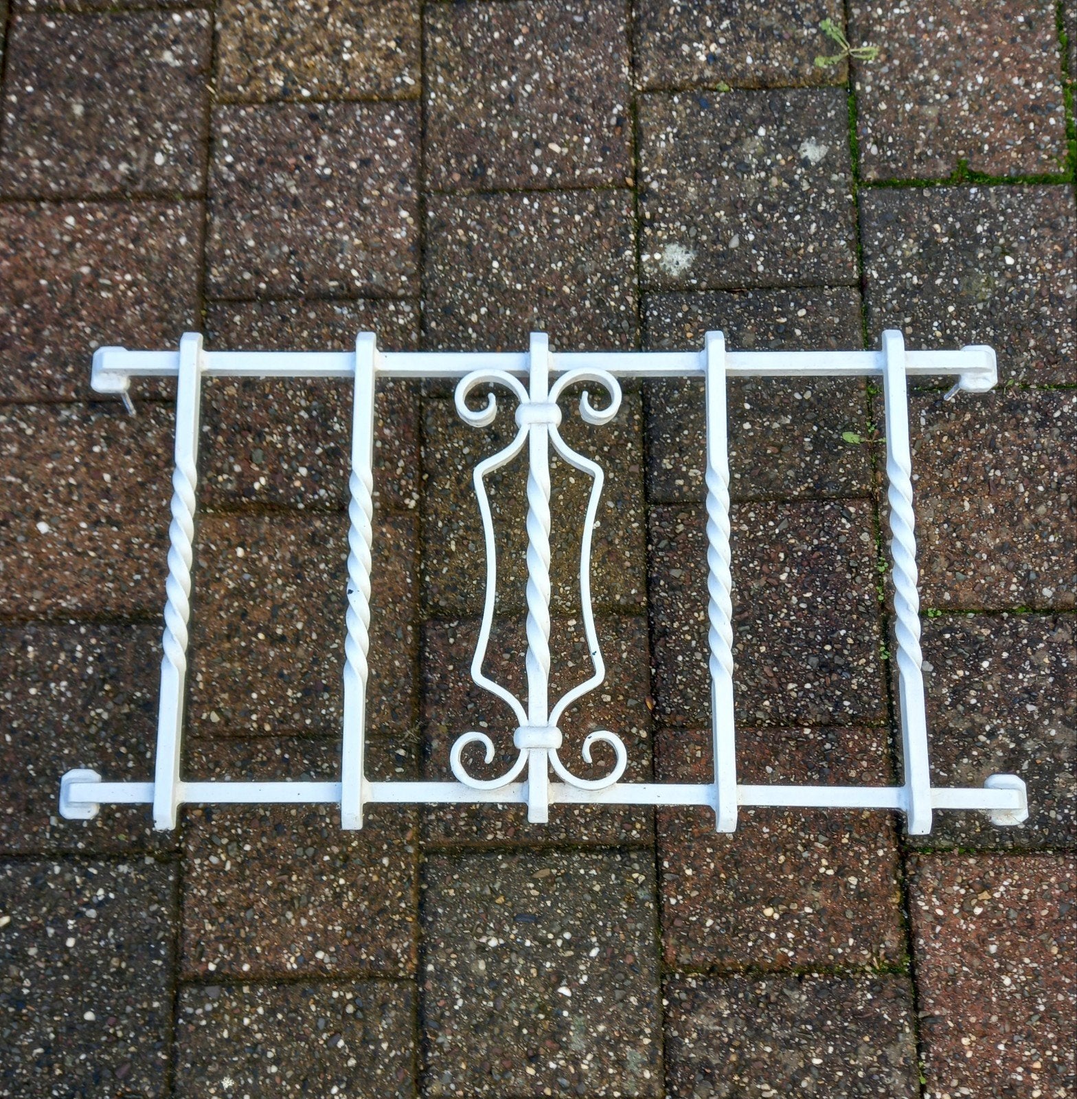 Raamsierwerk, Ophalen
