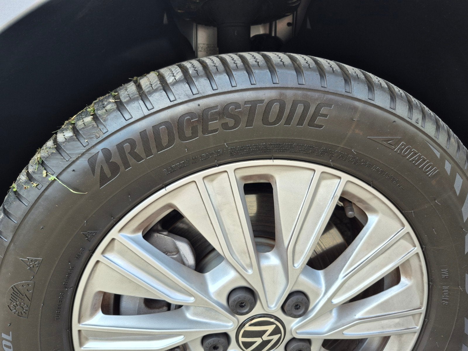 4 banden Bridgestone 235  55 R17 A 005 103h, Ophalen, 17 inch, 235 mm, All Season