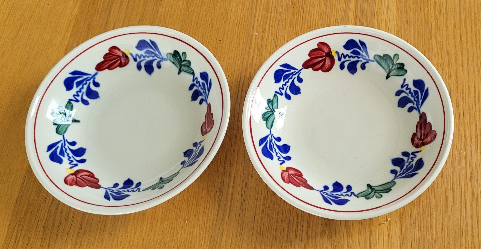 Boerenbont schaaltje - diameter 13,5 cm, Ophalen of Verzenden, Zo goed als nieuw, Aardewerk, Schaal of Schalen
