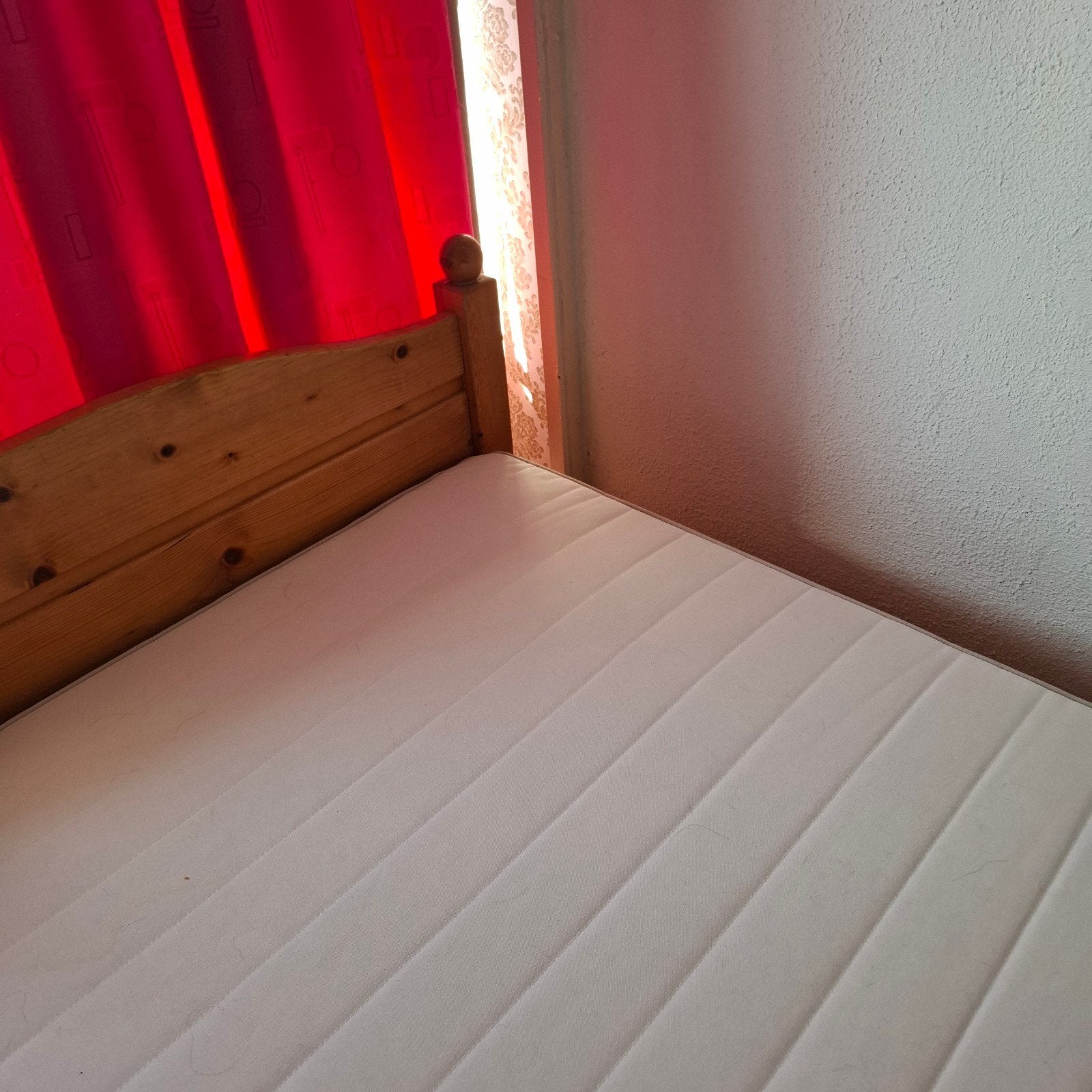 Eenpersoonsbed, Lengte 2 mt. Breedte 80 cm  Hoogte 45 cm, Ophalen, Eenpersoons, 80 cm, 200 cm