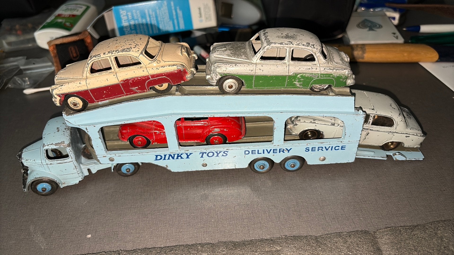 DINKY TOYS SETJE MET ZELDZAME 582 autotransport, Hobby en Vrije tijd, Modelauto's | 1:43, Ophalen of Verzenden, Gebruikt, Auto