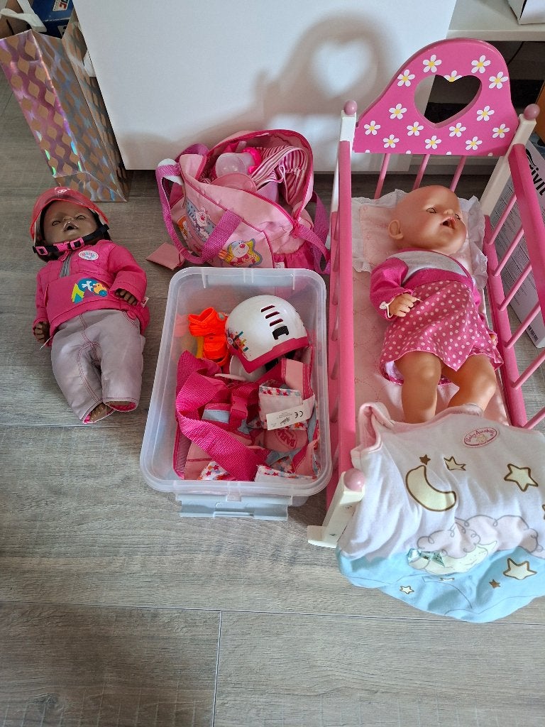 2 Baby born incl accessoires, Ophalen, Zo goed als nieuw, Babypop