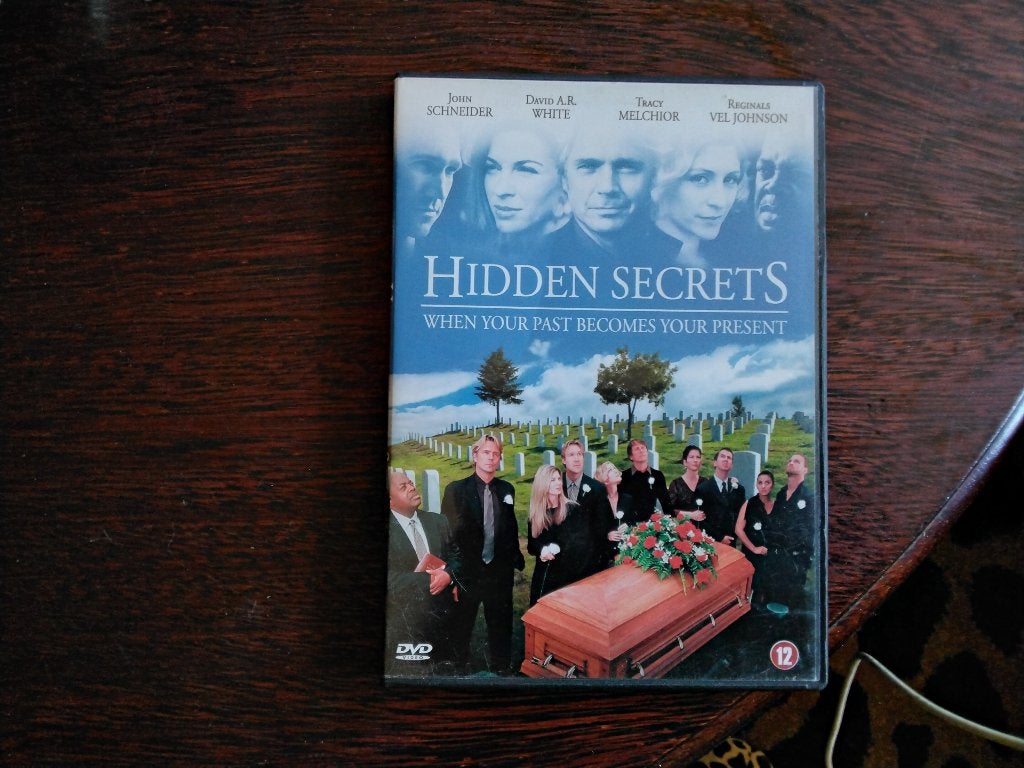 Hidden secrets, origineel, Engels, Nederlands, Romantische komedie, Ophalen of Verzenden