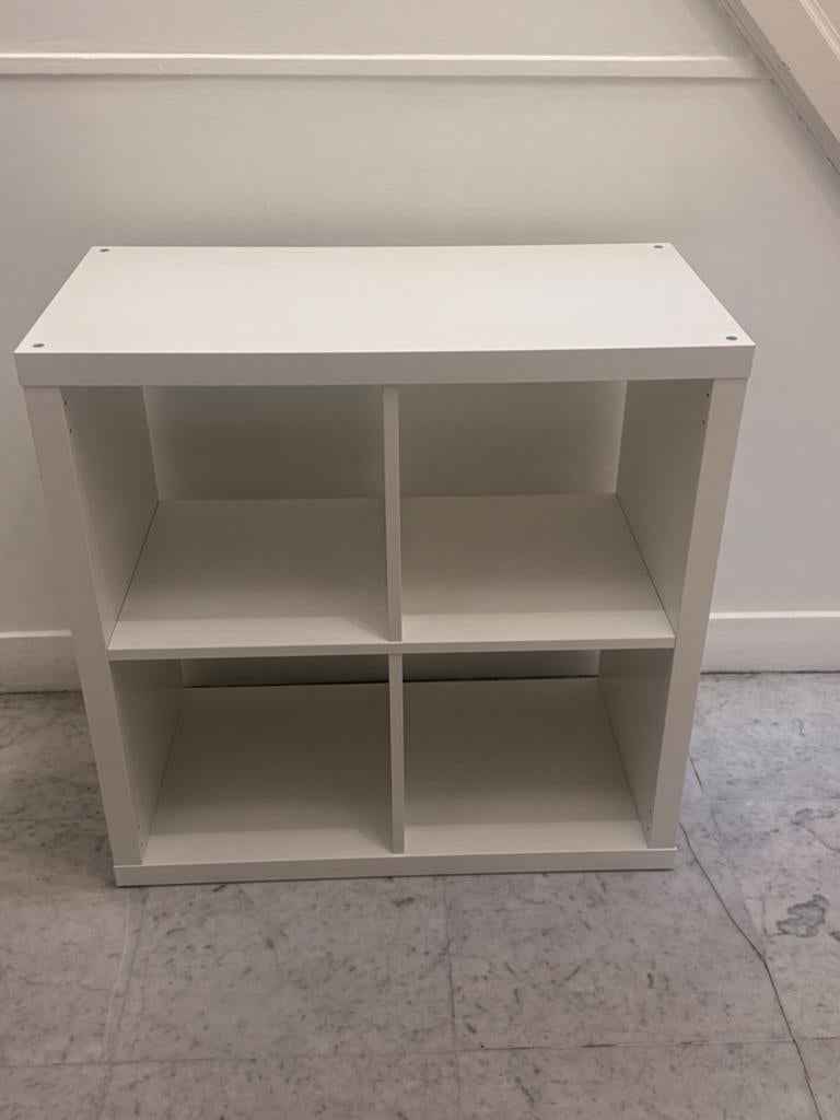 Kallax kast met 4 vakken. In prima staat (IKEA), Ophalen, 50 tot 100 cm, Zo goed als nieuw, Minder dan 100 cm