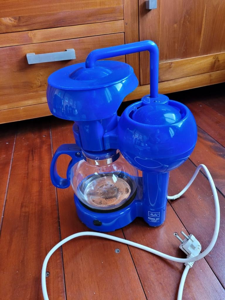 Retro blauwe Melitta Aroma Art koffiezetapparaat, Gebruikt, 10 kopjes of meer, Koffiemachine, Gemalen koffie