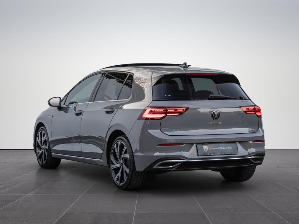 Volkswagen Golf 1.5 eTSI Style Pano LED Trekhaak Leder 18'', Euro 6, 4 cilinders, 150 pk, Bedrijf