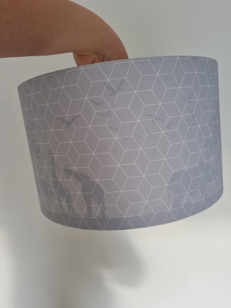 Lampenkap met dierenprint, lichtgrijs, zo goed als nieuw, Ophalen of Verzenden, Zo goed als nieuw, Grijs, Rond