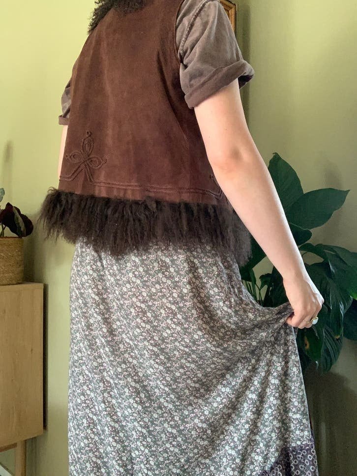 Vintage mongolian fur afghan gilet M bohemian waistcoat, Maat 38/40 (M), -, Ophalen of Verzenden, Zo goed als nieuw