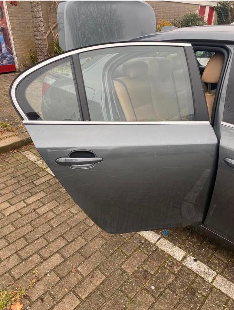 Complete achterdeur BMW 5 serie E60  Titan Grau 2, Auto-onderdelen, Ophalen, Gebruikt, Deur, Achter