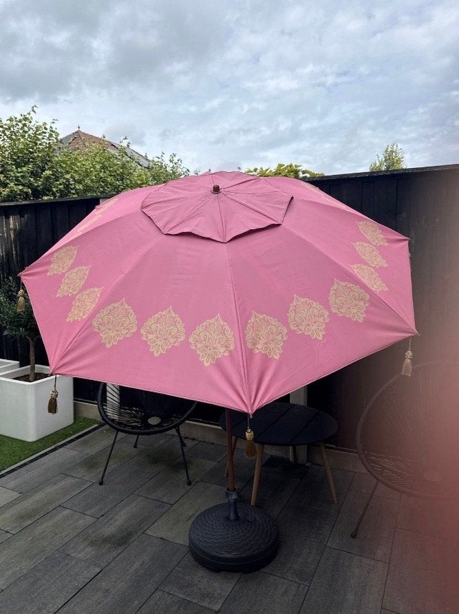 Parasol 200 cm met voet - kantelbaar (mist schroefje), Ophalen, Gebruikt, Kantelbaar, 1 tot 2 meter