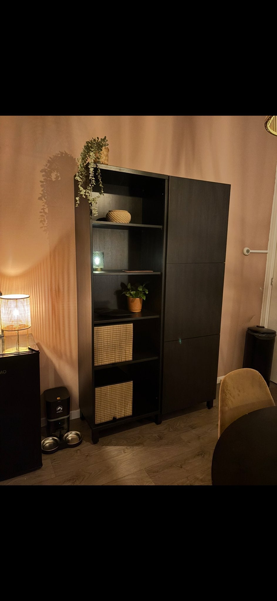 IKEA BESTÅ Opbergkast met planken en deuren, Ophalen, Zo goed als nieuw