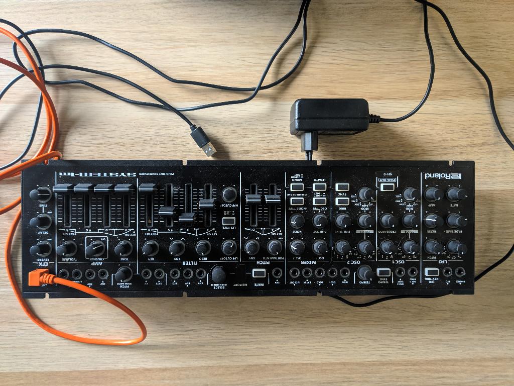 Roland System-1m plug-out synthesizer, Muziek en Instrumenten, Ophalen, Gebruikt, Overige aantallen, Roland