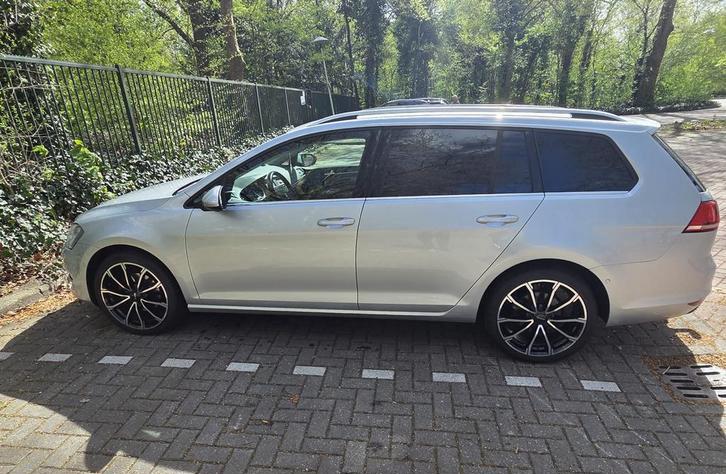 Volkswagen Golf Variant 1.4 TSI Highline Bluemotion, Auto's, Volkswagen, Particulier, Golf Variant, Benzine, Euro 5, A, Stationwagon