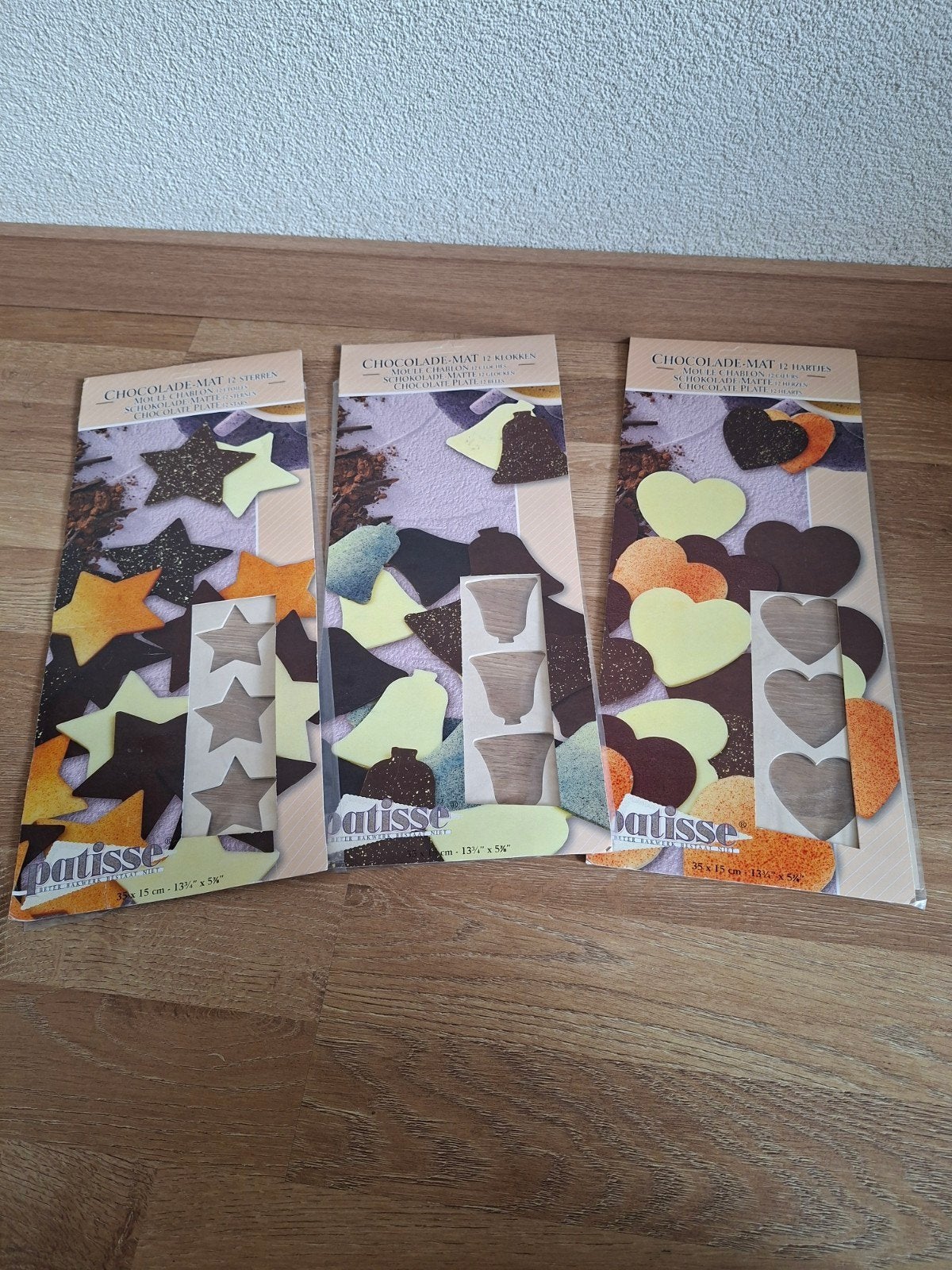 Chocoladematten sterren, klokken, hartjes Patisse NIEUW!, Ophalen of Verzenden, Nieuw, Taarten of Cupcakes, Bakvorm