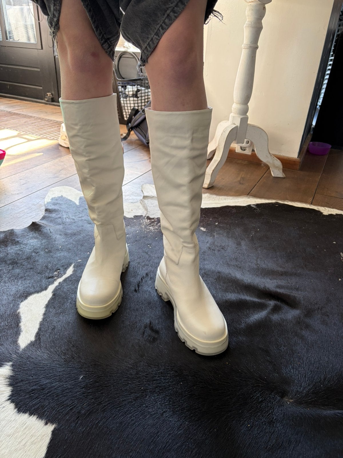 Crème witte leren laarzen Babouche 38, Kleding | Dames, Schoenen, Ophalen of Verzenden, Zo goed als nieuw, Wit, Hoge laarzen