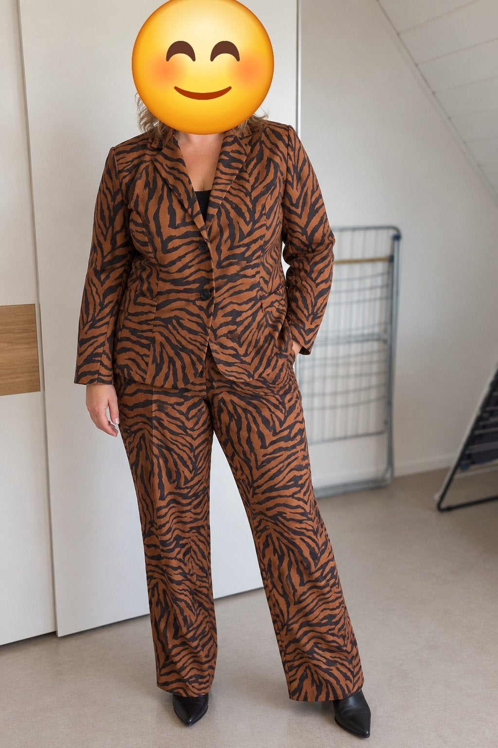 Pescara 2-delig pak bruine zebraprint colbert XXL broek XL, Kleding | Dames, Pescara, Ophalen of Verzenden, Zo goed als nieuw