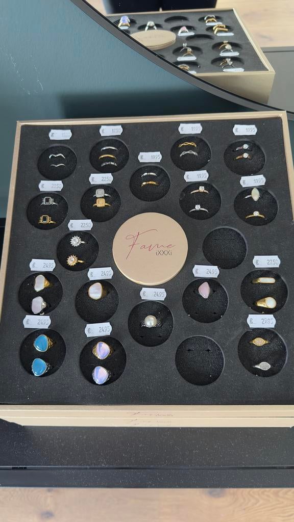Partij Ixxxi Fame ringen - 105 stuks in één koop, Ophalen, Nieuw