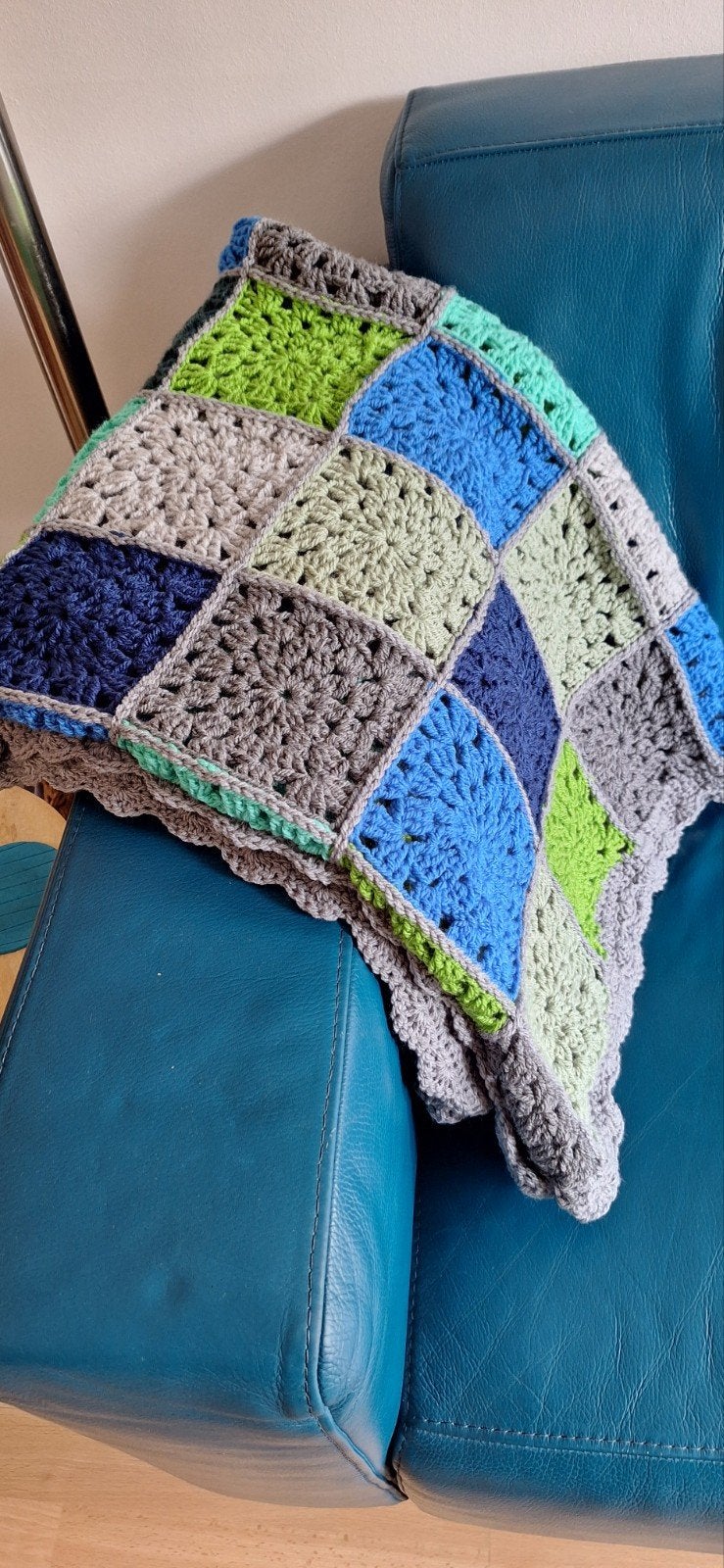 gehaakt plaid, blauw, groen, grijs., Ophalen of Verzenden, Nieuw, Haken, Overige typen