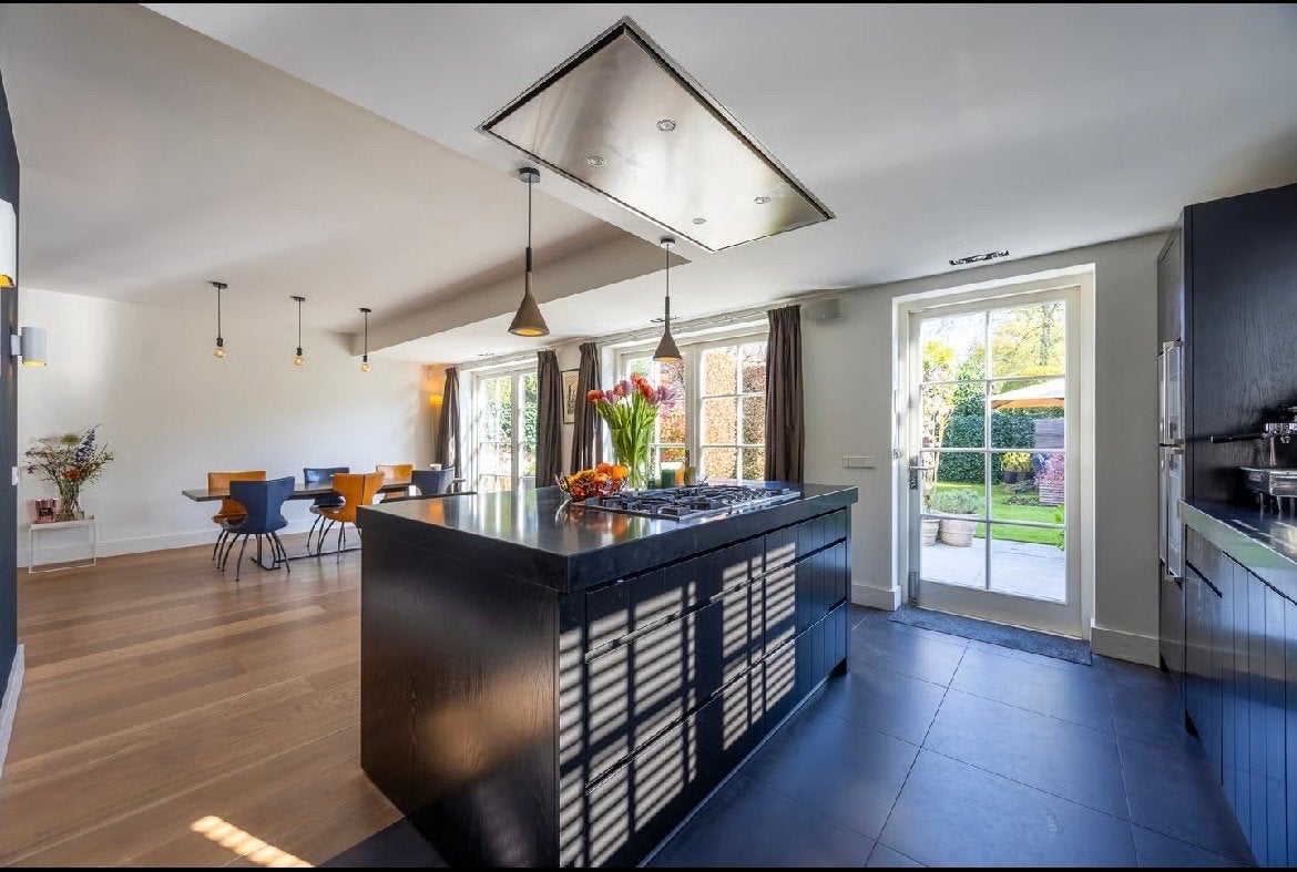 Complete Gaggenau keuken met apparatuur en kookeiland, Ophalen, Gebruikt, Zwart, Hoekkeuken