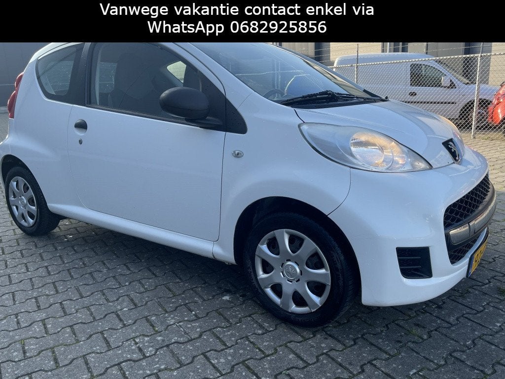 Peugeot 107 1.0 12V Airco APK: Nieuw bij aflevering, Voorwielaandrijving, Euro 5, Gebruikt, 4 stoelen