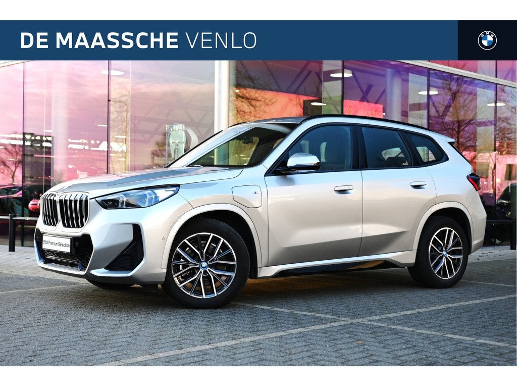 BMW X1 xDrive25e M Sport Automaat / Sportstoelen / Comfort A