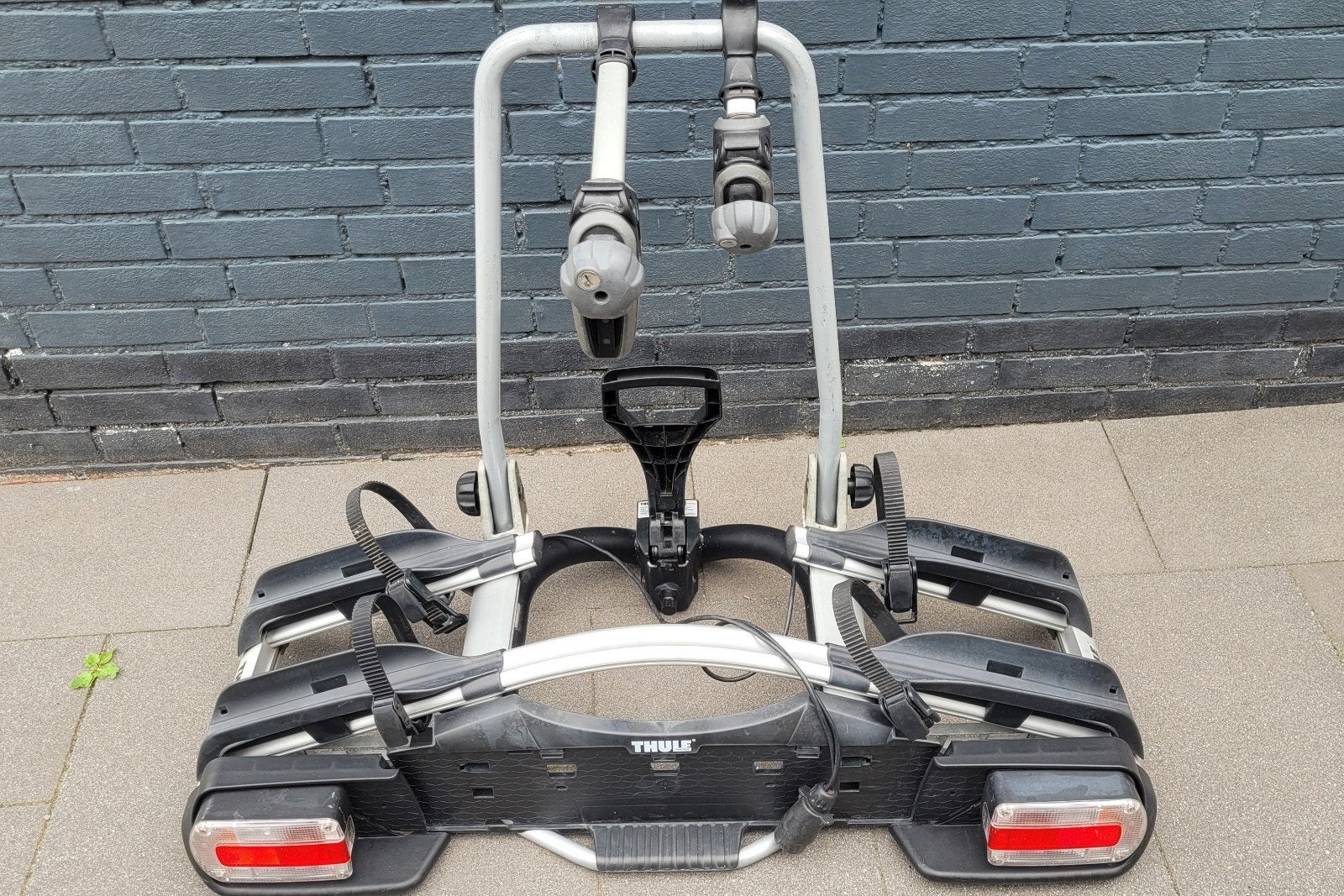 Thule EuroWay G2 921 trekhaak fietsendrager voor 2 fietsen, Ophalen