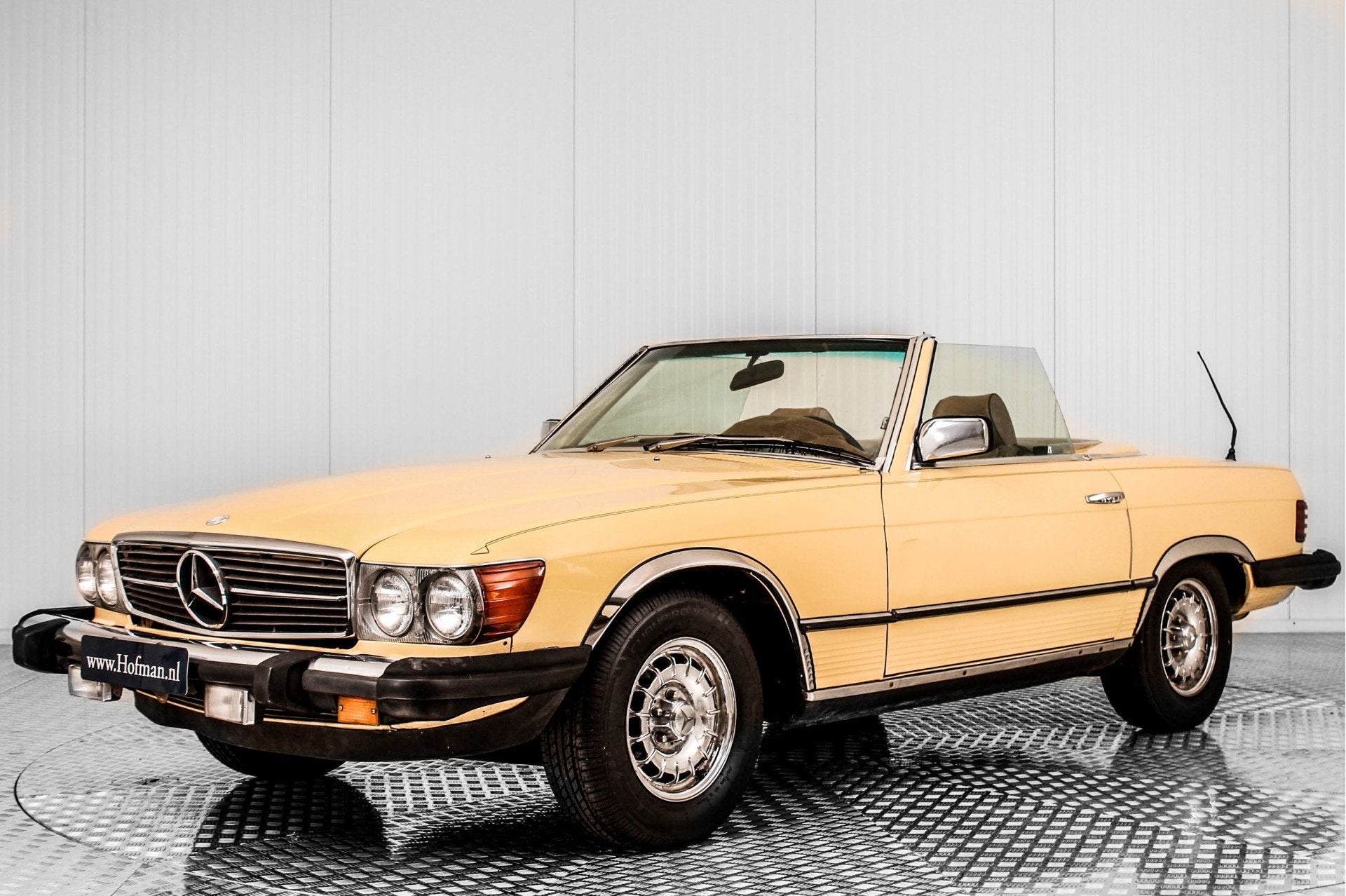 Mercedes-Benz SL-Klasse Roadster 380 SL (bj 1982, automaat), Auto's, Automaat, Gebruikt, 8 cilinders, Lederen bekleding