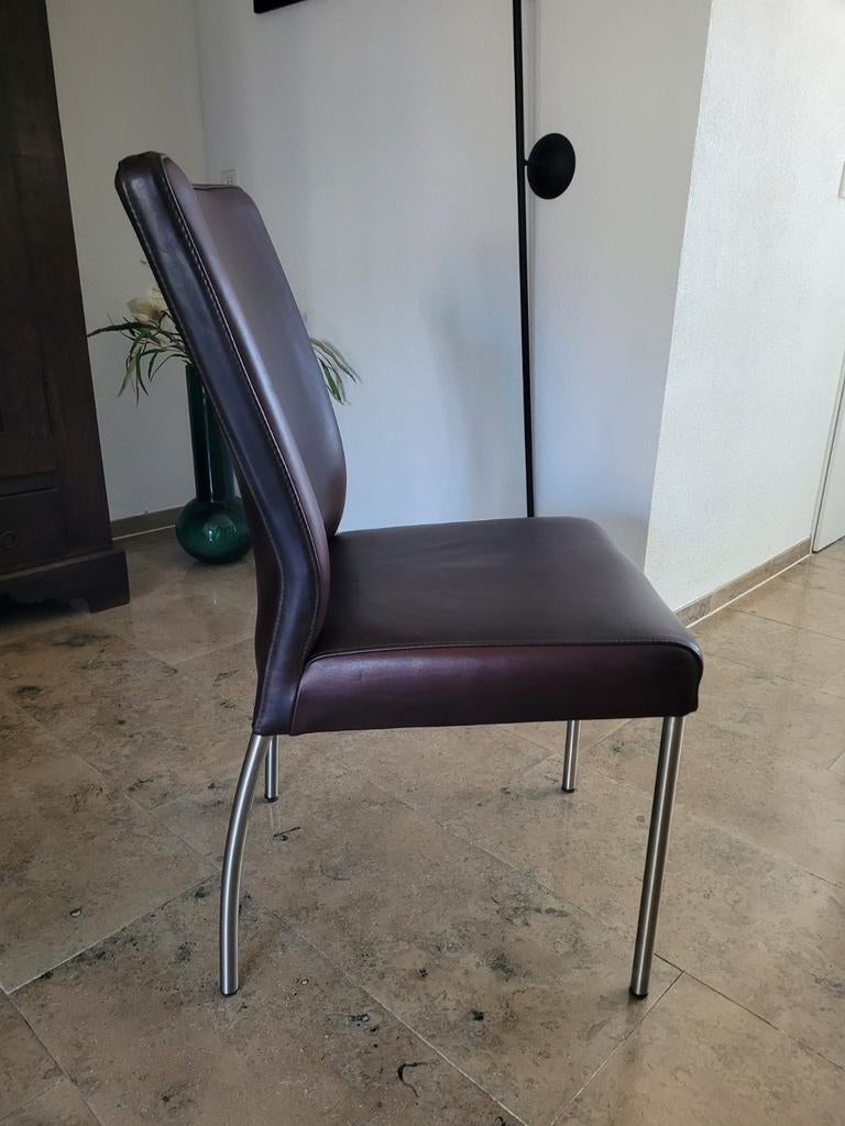 6 eetkamerstoelen, donkerbruin leer met rvs poten., Bruin, Leer, Ophalen of Verzenden, Zo goed als nieuw
