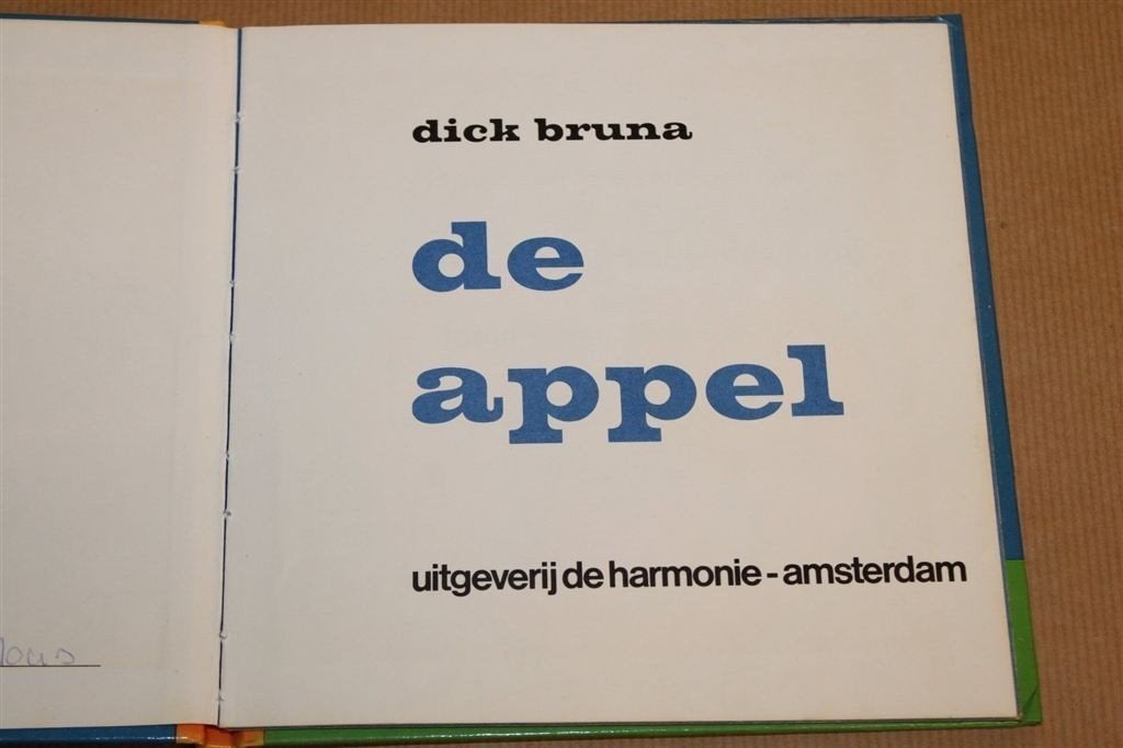 De Appel — Dick Bruna, Prentenboek 1987, Ophalen of Verzenden, Gelezen