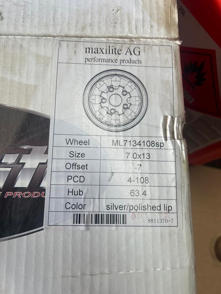 Maxilite 13 inch velgen met nieuwe Yokohama banden, Auto-onderdelen, Banden en Velgen, 13 inch, Banden en Velgen, Nieuw, Ophalen of Verzenden