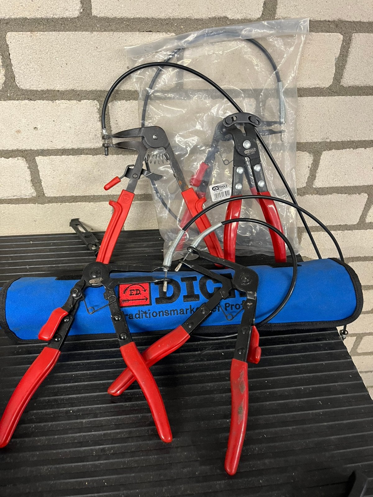 Tools slangklemtangen / kabeltangen set – nieuw/gebruikt, Auto diversen, Ophalen of Verzenden, Zo goed als nieuw