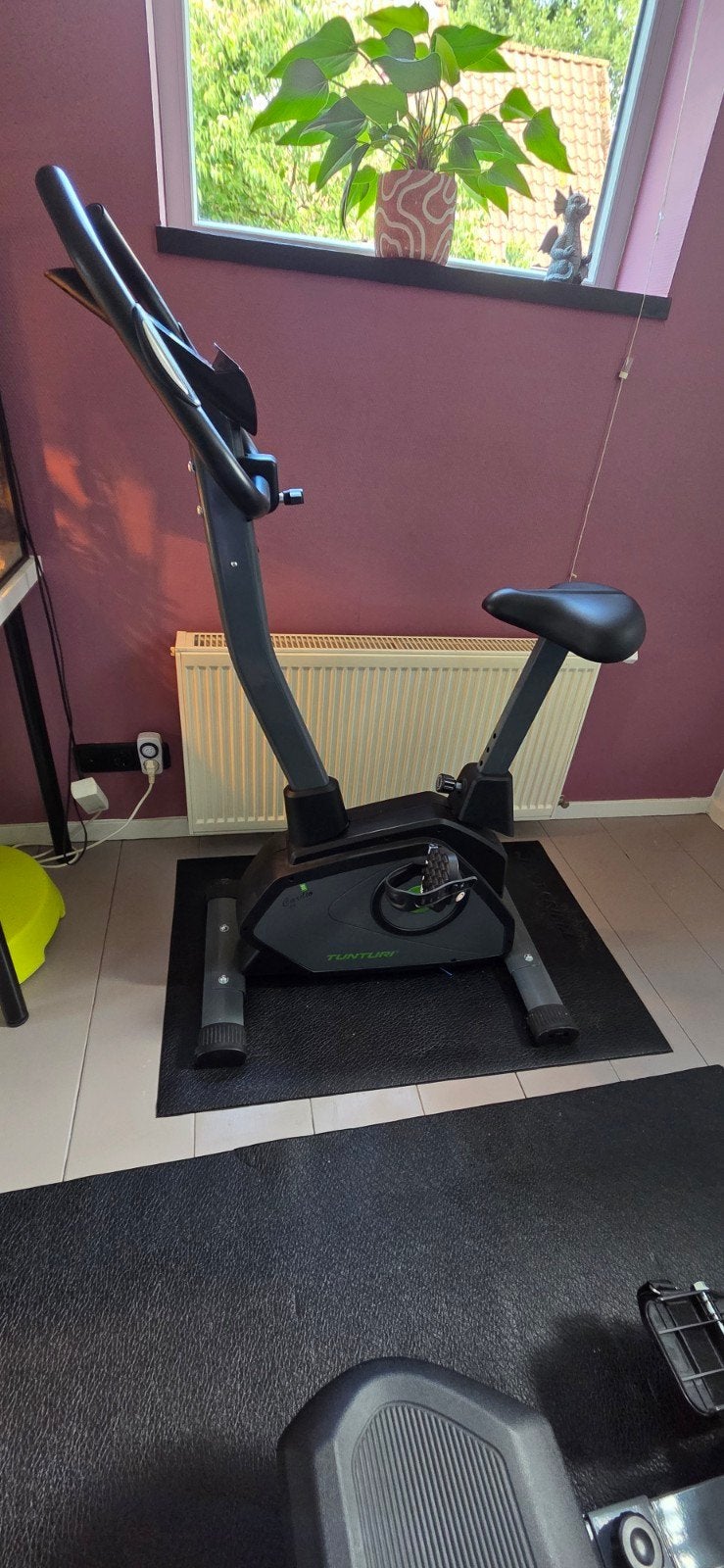tunturi hometrainer, Sport en Fitness, Fitnessapparatuur, Ophalen, Zo goed als nieuw, Hometrainer