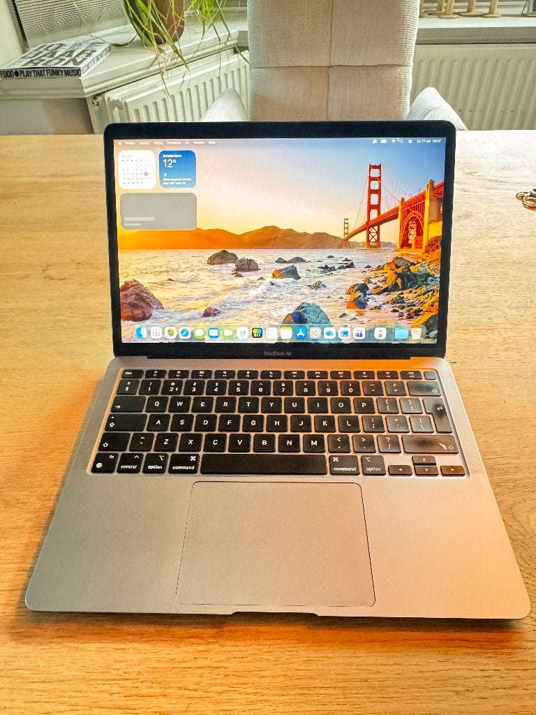 MacBook Air M1 (2020) | 8GB RAM | Batterij 86% | Kras Vrij, 256 GB, Qwerty, 8 GB, 13 inch