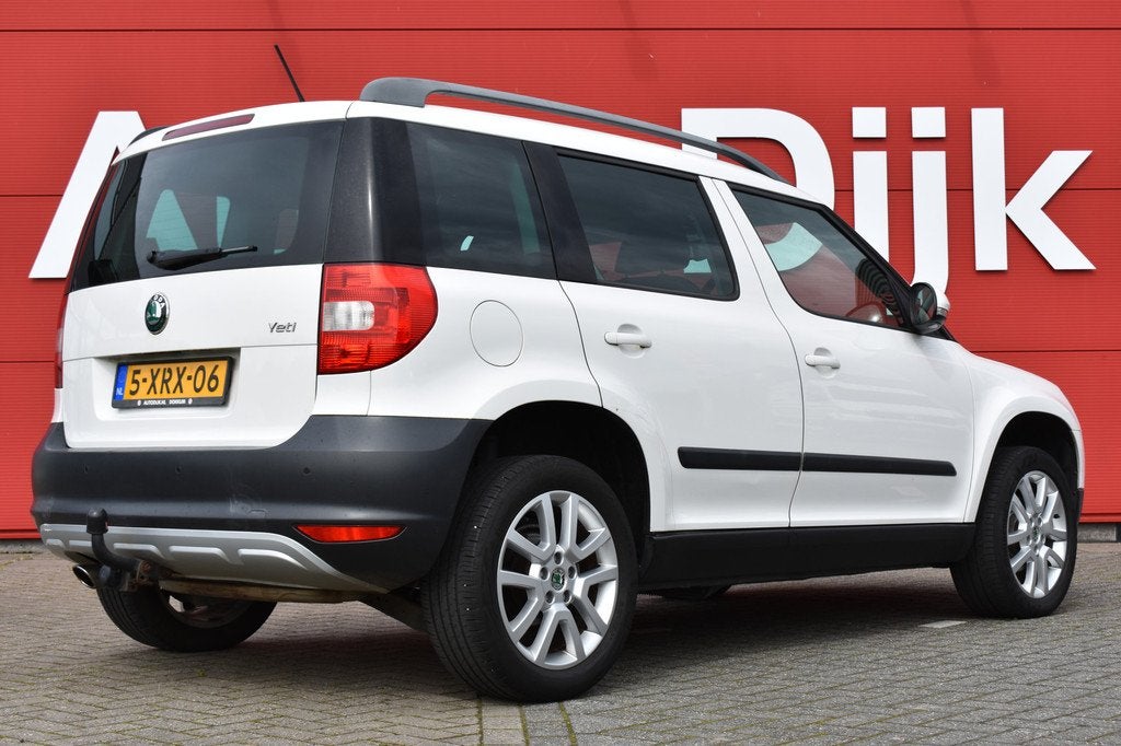 Skoda Yeti 1.2 TSI Elegance Bi-Xenon | Trekhaak | Clima | Cr, Auto's, Skoda, Voorwielaandrijving, Euro 5, Stof, Gebruikt