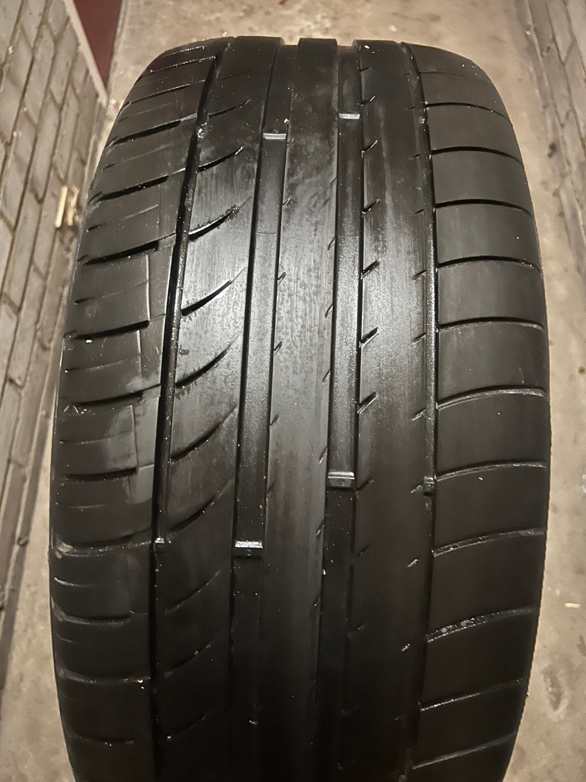 TE KOOP AUTOBANDEN 275/R40/22 DUNLOP, Ophalen
