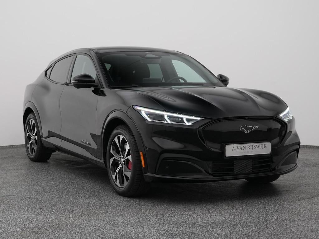 Ford Mustang Mach-E Extended RWD 98 kWh | 360 | ADAPTIVE |, Automaat, Met garantie (alle), Zwart, Leder