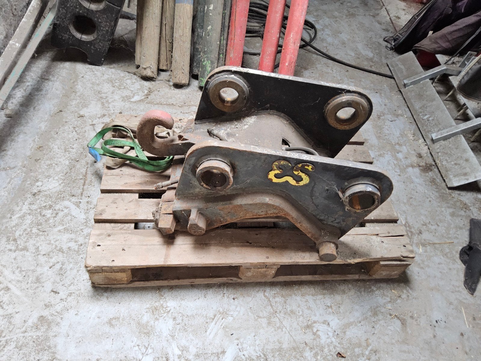 cw30 hydraulische snelwissel en toyo THBB401 sloophamer, Ophalen, Graafmachine