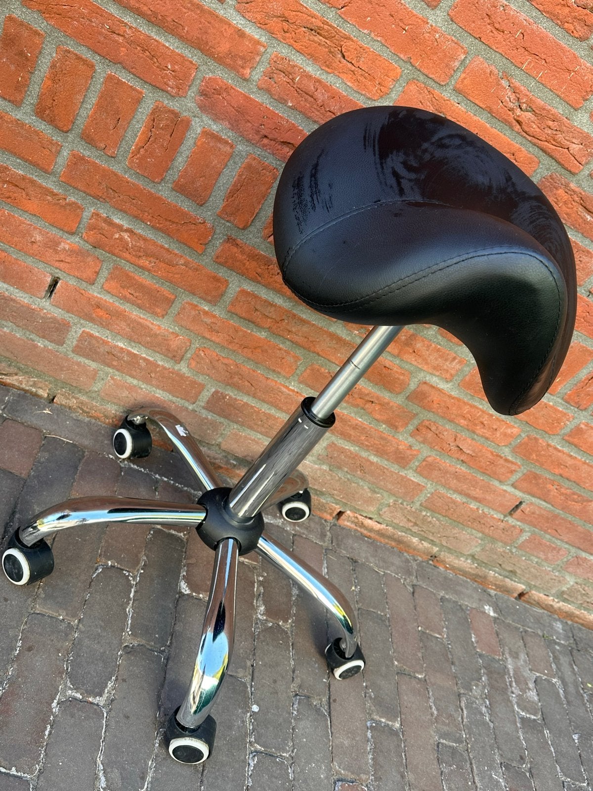 Zadelkruk / Salonkruk op Wielen - Zwart, Ophalen, Gebruikt, Zwart, Metaal
