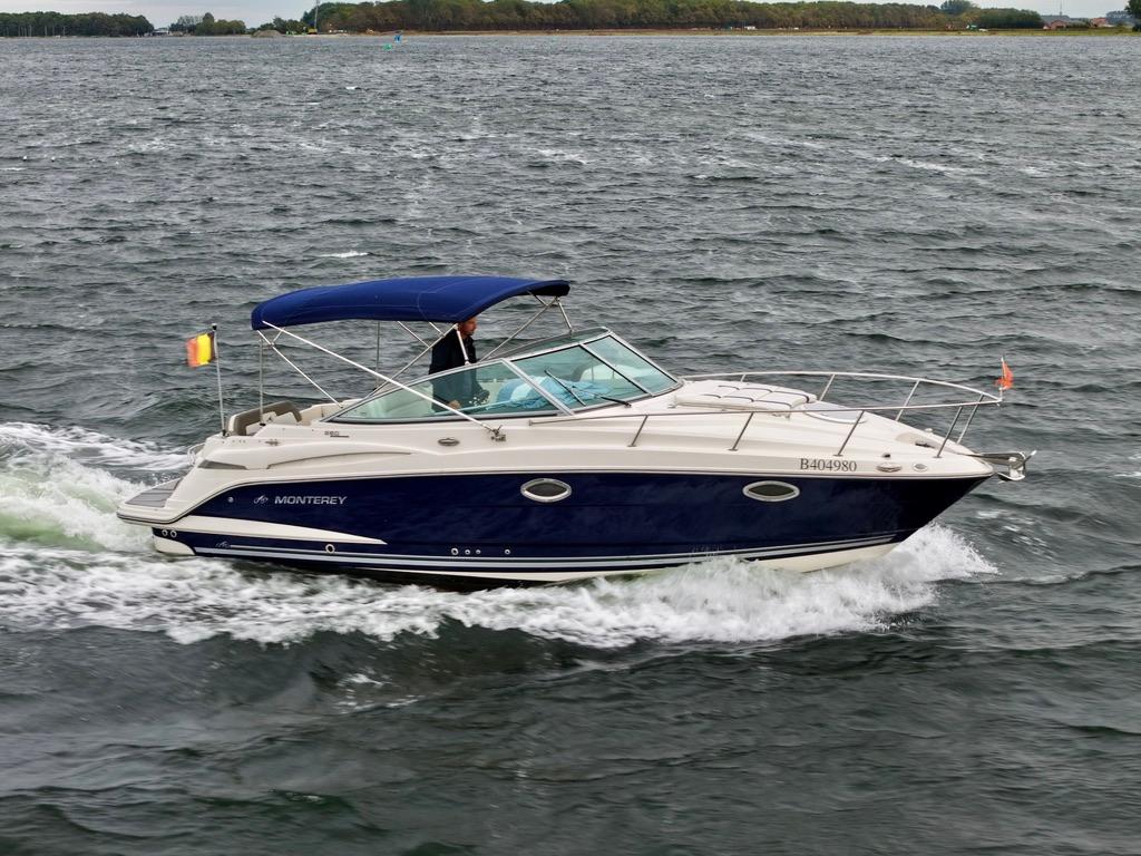Monterey 260 Sport Cruiser (bj 2011), Gebruikt