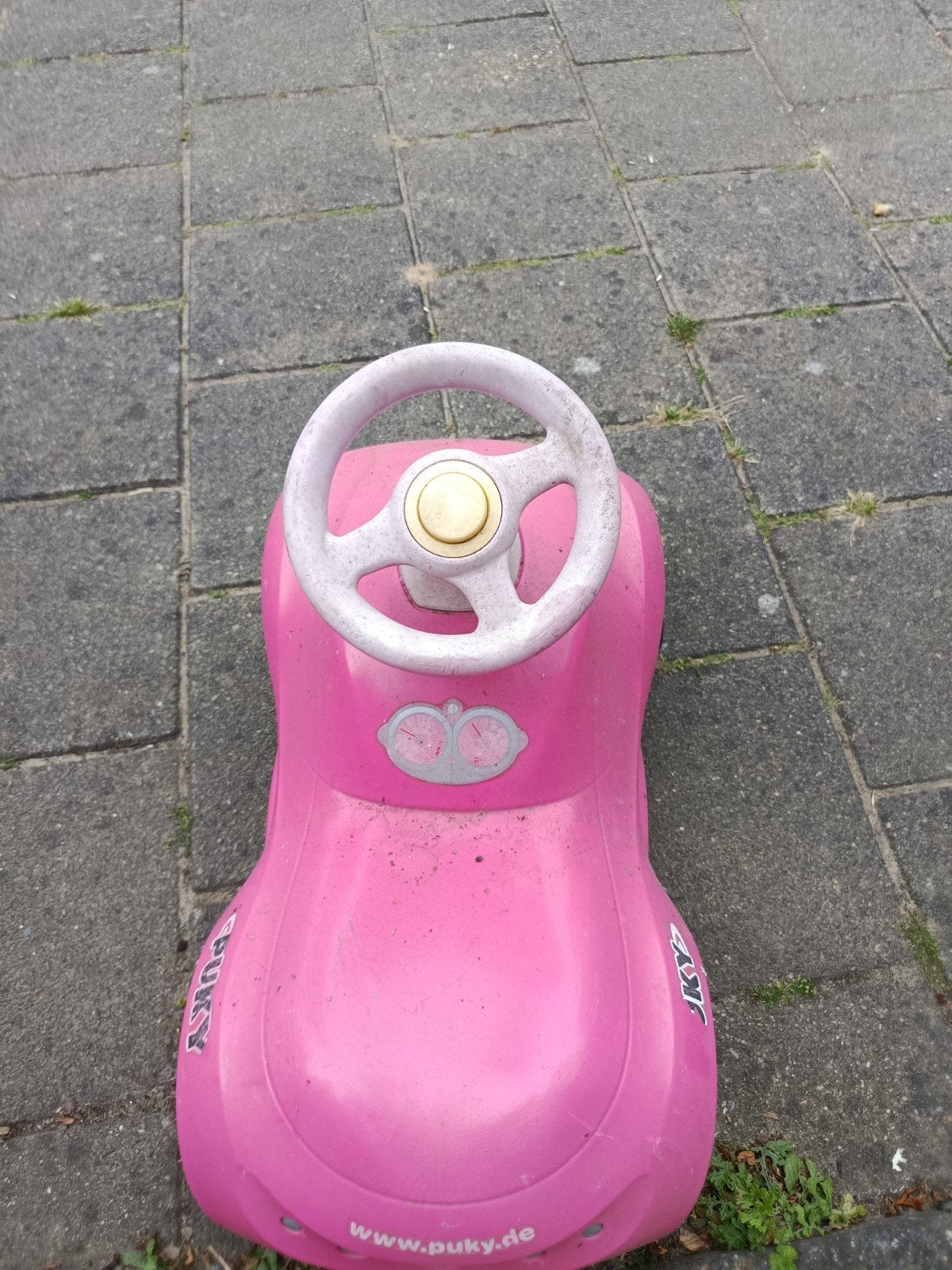 Kinder loop auto.  met stof zelf schoonmaken, Ophalen, Gebruikt, Loopvoertuig