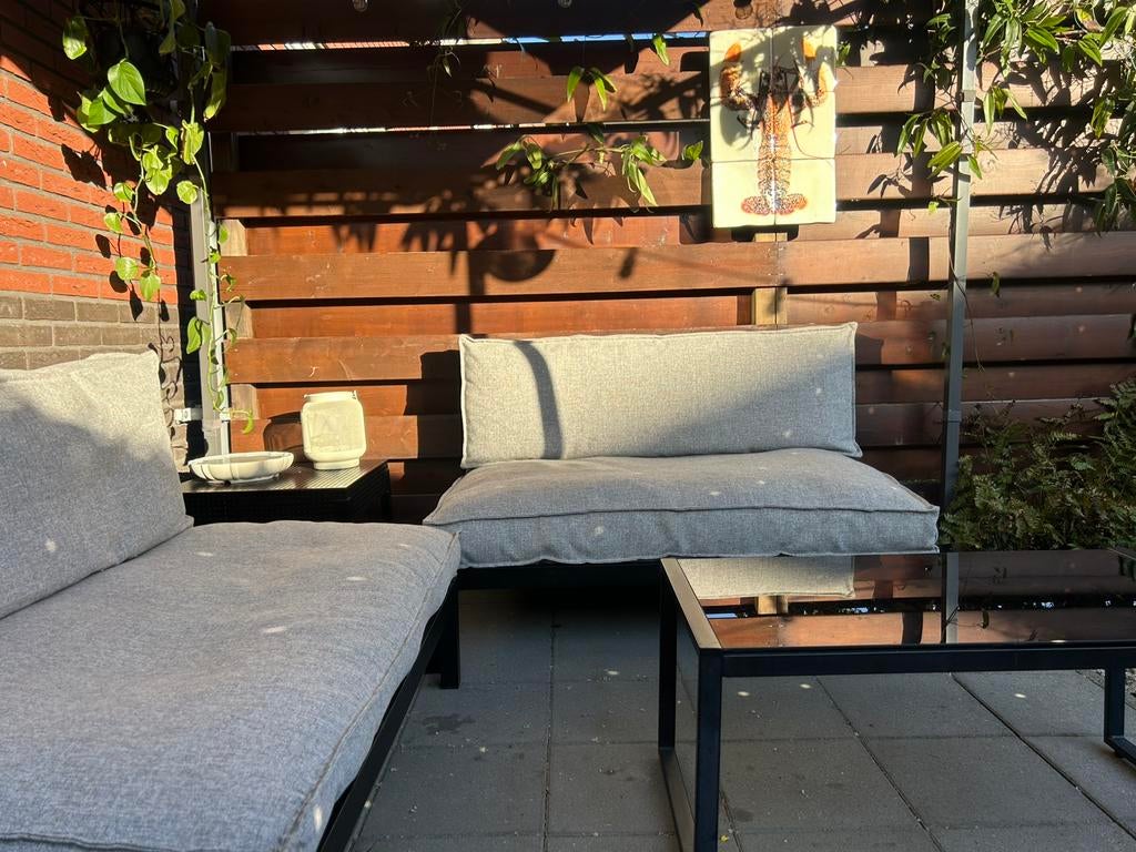 Wakefield palletbank + tafel zwart metaal, Ophalen, Zo goed als nieuw, Overige materialen, 2 zitplaatsen