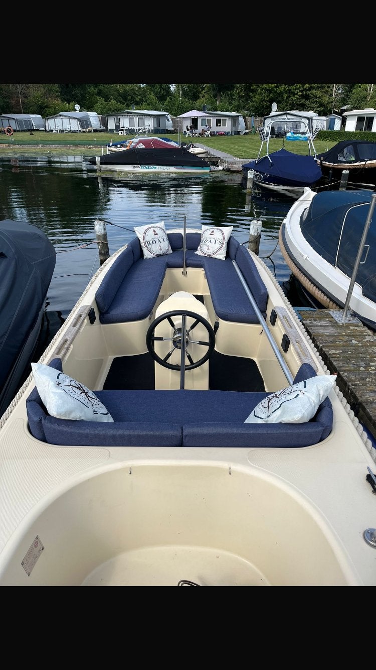 Lago Amore 590 Sloep 9.9 pk Tohatsu buitenboordmotor, Lago Amore, Zo goed als nieuw, Buitenboordmotor, Ophalen