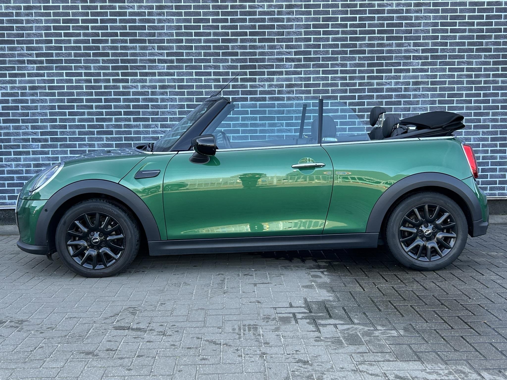 MINI Cabrio