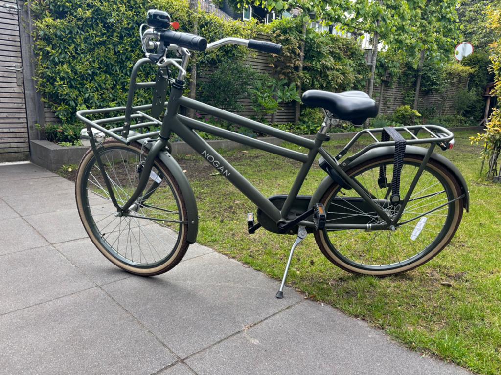Nogan 24inch kinderfiets jongens (legergroen), Fietsen en Brommers, Fietsen | Jongens, Ophalen, Terugtraprem, Handrem, Gebruikt