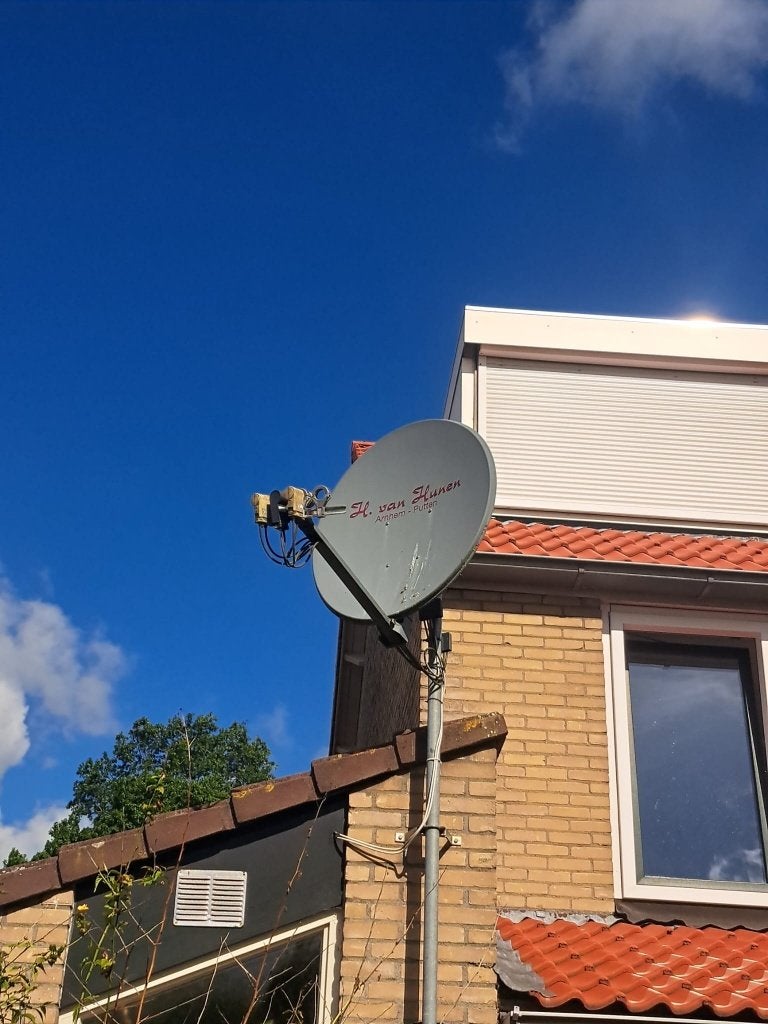 Schotel-antenne (ophalen in Barneveld), Ophalen, Gebruikt