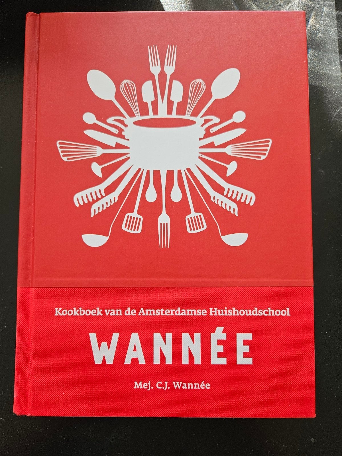 WANNÉE: Kookboek van de A'damse Huishoudschool, Ophalen of Verzenden, Zo goed als nieuw, Hoofdgerechten, Nederland en België